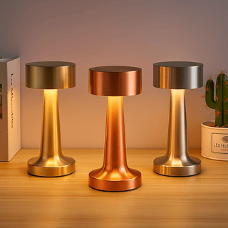 Luminária Candeeiro de Mesa Retrô Metal Portátil Recarregável