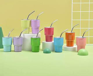 Copinho 90ml com canudo (SEM GARANTIA)