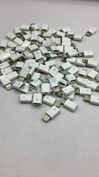 Adaptador iphone para v8